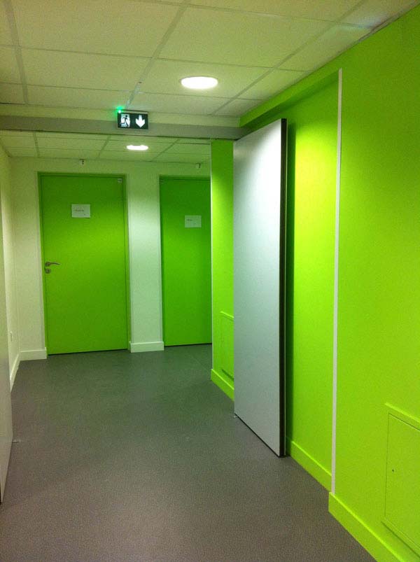 Foyer ADAPEI - Portes vertes des chambres